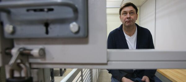 مسکو از کیف خواستار رهایی فوری رئیس ریانووستی اوکراین شد مسکو از کیف خواستار رهایی فوری رئیس ریانووستی اوکراین شد - اسپوتنیک افغانستان