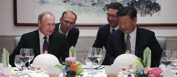 صحبت های پوتین در مورد نوشیدن ودکا با شی جین پینگ صحبت های پوتین در مورد نوشیدن ودکا با شی جین پینگ - اسپوتنیک افغانستان