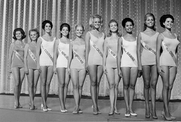 اشتراک کنندگان مسابقه «ملکه زیبایی امریکا»، سال ۱۹۶۹ - اسپوتنیک افغانستان  