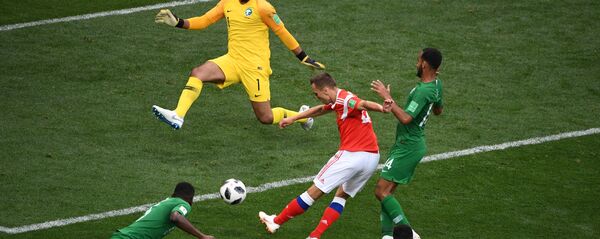 فوتبال – مذهب معاصر: ما امروز بجای صلیب به توپ تعظیم میکنیم فوتبال – مذهب معاصر: ما امروز بجای صلیب به توپ تعظیم میکنیم - اسپوتنیک افغانستان