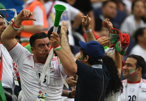 هواداران تیم ملی ایران در بازی ایران - مراکش - اسپوتنیک افغانستان  