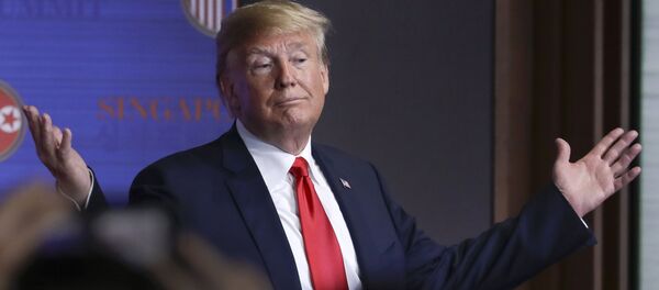 توصیه ترامپ به شرکت Apple توصیه ترامپ به شرکت Apple - اسپوتنیک افغانستان