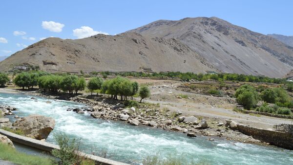 لغزش کوه و سرازیر شدن سیلاب در پنجشیر - اسپوتنیک افغانستان  