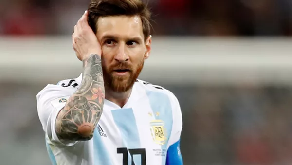 Soccer Football - World Cup - Group D - Argentina vs Croatia - Nizhny Novgorod Stadium, Nizhny Novgorod, Russia - June 21, 2018 Argentina's Lionel Messi looks dejected after the match