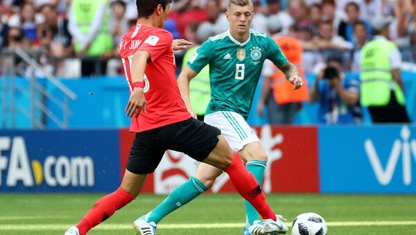 2018 FIFA Dünya Kupası'nda Güney Kore-Almanya maçı, Jung Woo-young ile Toni Kroos'un mücadelesi - اسپوتنیک افغانستان  