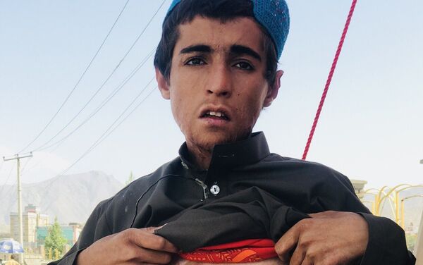 کودک مسافر هلمندی؛ داستان غم‌انگیز و خواست کوچک - اسپوتنیک افغانستان  