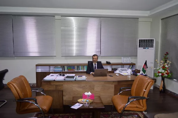 نجیبآقا فهیم وزیر دولت در امور رسیدگی به حوادث نجیبآقا فهیم وزیر دولت در امور رسیدگی به حوادث - اسپوتنیک افغانستان