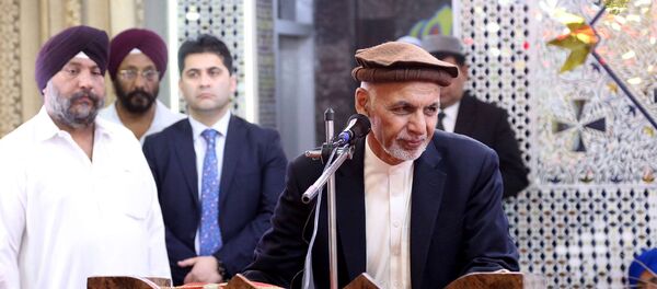 رئیس جمهور غنی با هموطنان سکهـ و اهل هنود رئیس جمهور غنی با هموطنان سکهـ و اهل هنود - اسپوتنیک افغانستان
