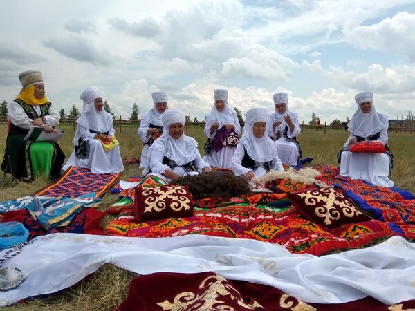 جشنواره تحت نام جهان عشایر در قزاقستان - اسپوتنیک افغانستان  