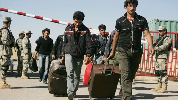 در سال روان بیش از 450 هزار مهاجر افغان به کشور بازگذشته اند  - اسپوتنیک افغانستان  