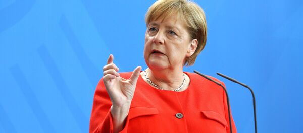 مرکل: اتحادیه اروپا و ناتو دشمن روسیه نیستند مرکل: اتحادیه اروپا و ناتو دشمن روسیه نیستند - اسپوتنیک افغانستان