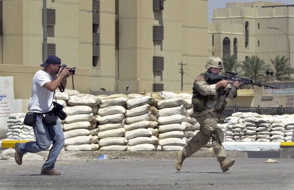عکاس آسوشیتدپرس در شهر بغداد پایتخت عراق - اسپوتنیک افغانستان  