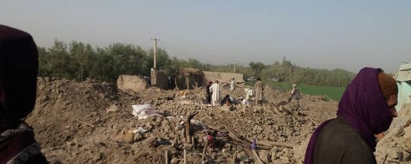 اطلاعات ضد و نقیض از جانباختن افراد ملکی در اثر بمباران در کندز اطلاعات ضد و نقیض از جانباختن افراد ملکی در اثر بمباران در کندز - اسپوتنیک افغانستان