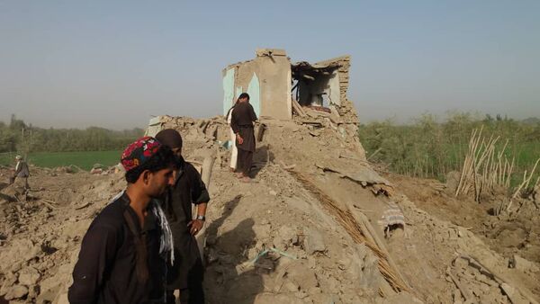 حمله گسترده طالبان به شهر کندز؛ یک فرمانده و چهار سرباز پولیس جان باختند - اسپوتنیک افغانستان  