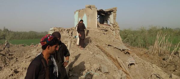 حمله گسترده طالبان به شهر کندز؛ یک فرمانده و چهار سرباز پولیس جان باختند - اسپوتنیک افغانستان  