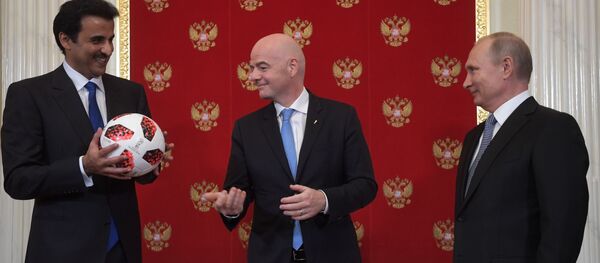 مراسم نمادین انتقال جام جهانی روسیه به قطر مراسم نمادین انتقال جام جهانی روسیه به قطر - اسپوتنیک افغانستان