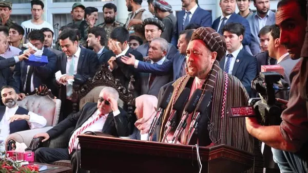 محمد محقق از ایجاد حکومت مؤقت بگونه مشروط حمایت می‌کند