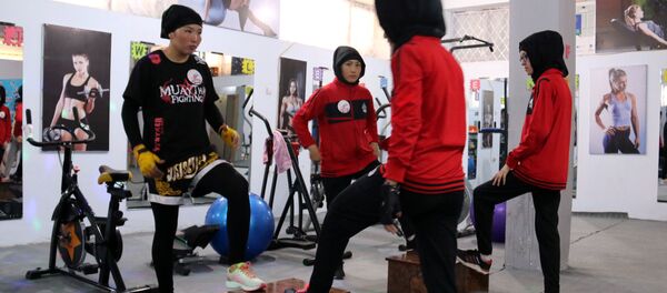 فتنس بانوان در افغانستان؛ ورزش در برابر سختیها فتنس بانوان در افغانستان؛ ورزش در برابر سختیها - اسپوتنیک افغانستان