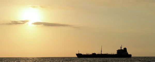 کشتی نفتکش عربستان هدف حمله شورشیان یمنی قرار گرفت کشتی نفتکش عربستان هدف حمله شورشیان یمنی قرار گرفت - اسپوتنیک افغانستان