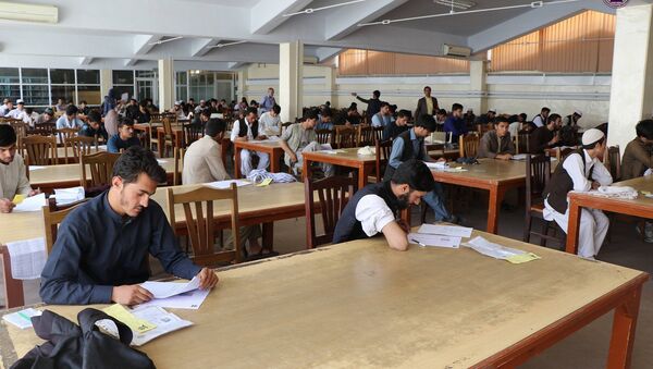 تحقیقات تازه؛ کار اداره‌ی ملی امتحانات غیرشفاف بوده است - اسپوتنیک افغانستان  