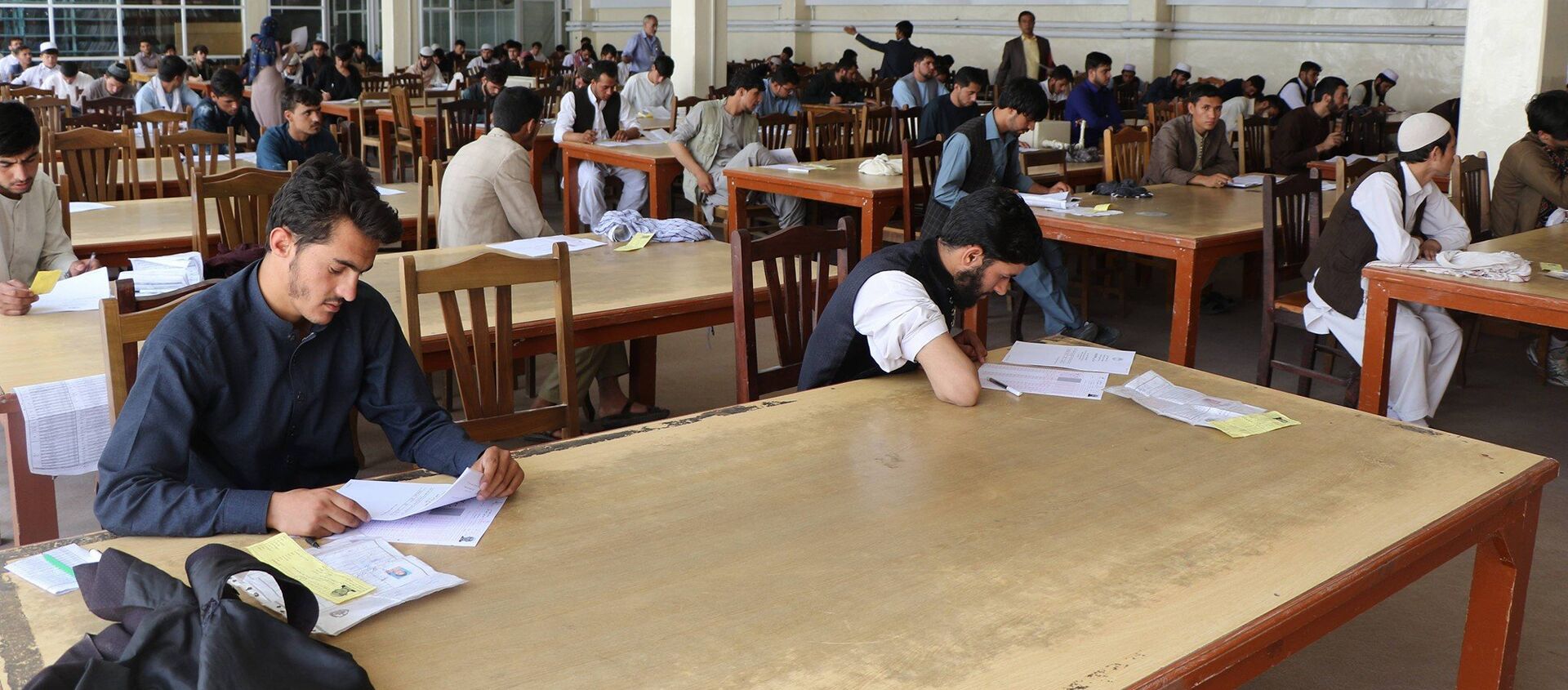 آزمون کانکورامسال با حضور بیش از 200 دانش‌آموز برگزار می‌شود - اسپوتنیک افغانستان  , 1920, 25.04.2021