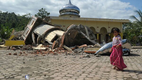 زمین لرزهٔ قوی در اندونیزیا چندین جزیره را لرزاند - اسپوتنیک افغانستان  