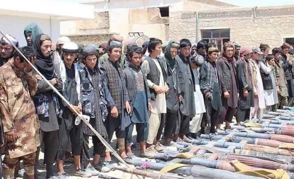 مردم درزاب: داعشیهای تسلیمشده بر دختران و پسران تجاوز کردهاند مردم درزاب: داعشیهای تسلیمشده بر دختران و پسران تجاوز کردهاند - اسپوتنیک افغانستان