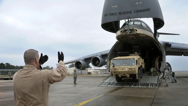 در امریکا پایگاه هوایی همراه با هواپیمای روز قیامت غرق شد - اسپوتنیک افغانستان  