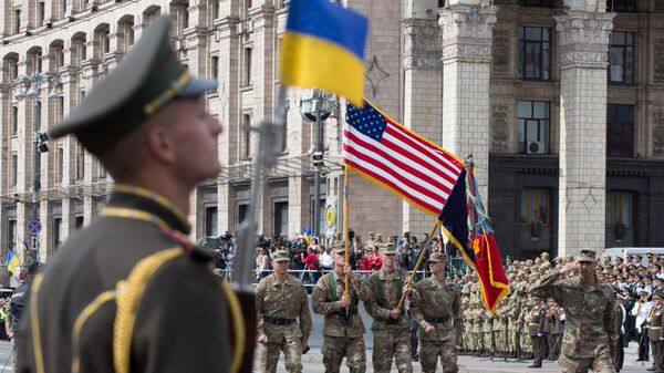 Военнослужащие стран НАТО на параде в честь Дня независимости в Киеве - اسپوتنیک افغانستان  