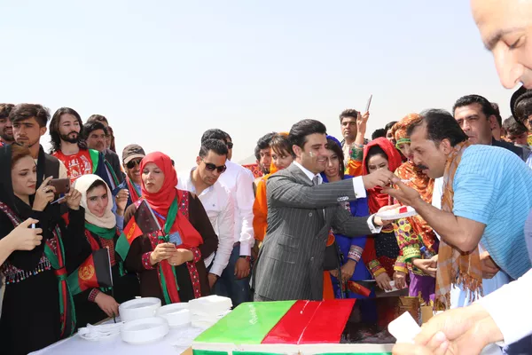 تجلیل از جشن استقلال توسط جوانان در کابل به روایت تصاویر تجلیل از جشن استقلال توسط جوانان در کابل به روایت تصاویر - اسپوتنیک افغانستان