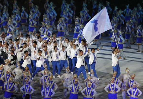 ورزشکاران کوریایی در مراسم افتتاح بازی‌های آسیایی 2018 در اندونیزیا - اسپوتنیک افغانستان  