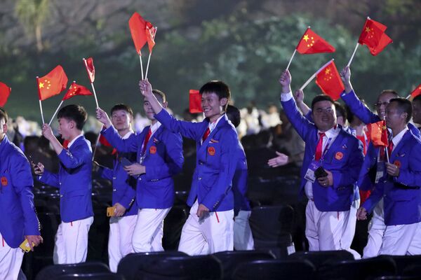 ورزشکاران چینی در مراسم افتتاح بازی‌های آسیایی 2018 در اندونیزیا - اسپوتنیک افغانستان  
