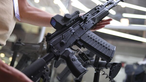 در هند یک کارخانه تولیدی اسلحه کلاشنیکف باز می‌شود - اسپوتنیک افغانستان  