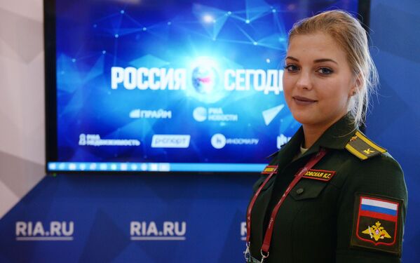 غرفه راسیا سوودنیا در نمایشگاه بین‌المللی نظامی «ارتش 2018» روسیه - اسپوتنیک افغانستان  