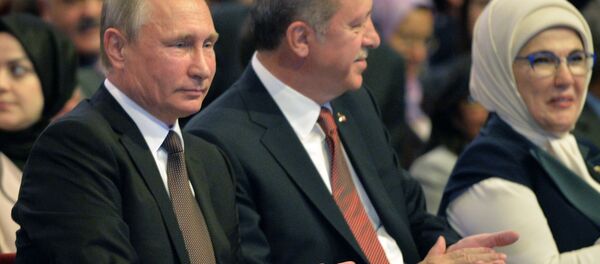 رفتن پوتین با اردوغان به رستوانت در استامبول رفتن پوتین با اردوغان به رستوانت در استامبول - اسپوتنیک افغانستان