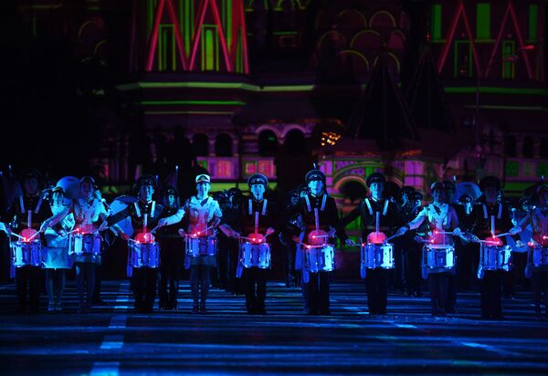 مراسم افتتاحیه یازدهمین جشنواره موسیقی «برج اسپاسکی» - میدان سرخ، مسکو - اسپوتنیک افغانستان  