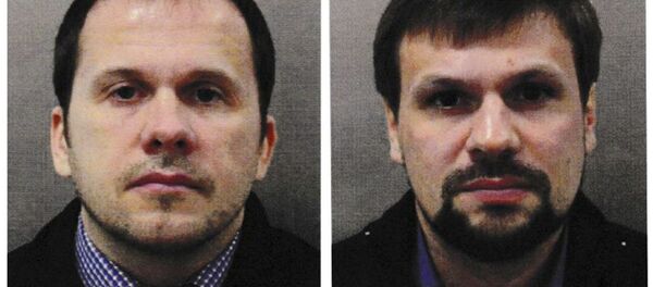 اظهارات پتروف و بوشیرف مظنونان اصلی در قضیه اسکریپال، در مورد بوتل با مواد سمی اظهارات پتروف و بوشیرف مظنونان اصلی در قضیه اسکریپال، در مورد بوتل با مواد سمی - اسپوتنیک افغانستان