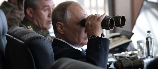 واکنش پوتین به سقوط طیارۀ روسی در سوریه واکنش پوتین به سقوط طیارۀ روسی در سوریه - اسپوتنیک افغانستان