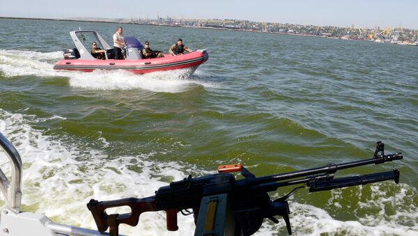 Береговая охрана Украины во время патрулирования Азовского моря - اسپوتنیک افغانستان  