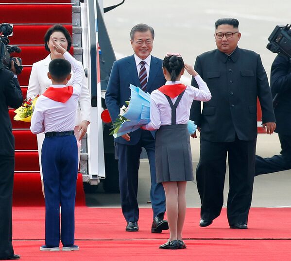 مراسم پذیرایی از مون جائه این، رئیس جمهور کوریای جنوبی - اسپوتنیک افغانستان  