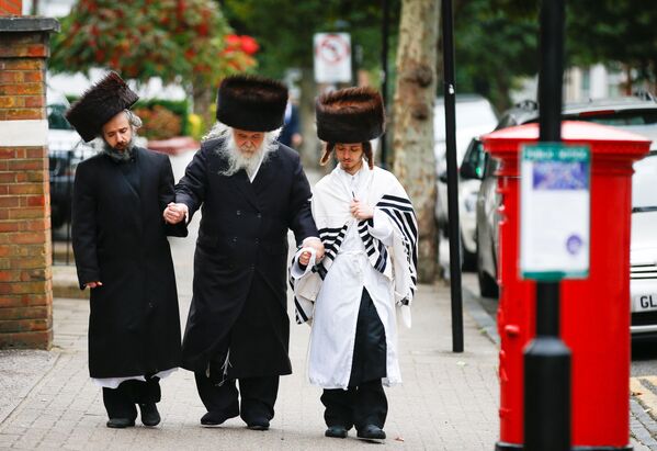 یهودیان ارتدکس - منطقه استامفورد هیل، لندن - اسپوتنیک افغانستان  