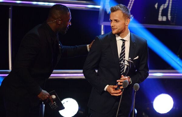 فوتبالیست آلمان در مراسم اعطای بهترین جایزه فوتبال فیفا. - اسپوتنیک افغانستان  