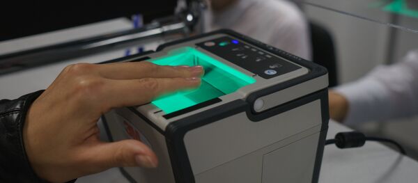 A demonstration of biometric information. (File) A demonstration of biometric information. (File) - اسپوتنیک افغانستان