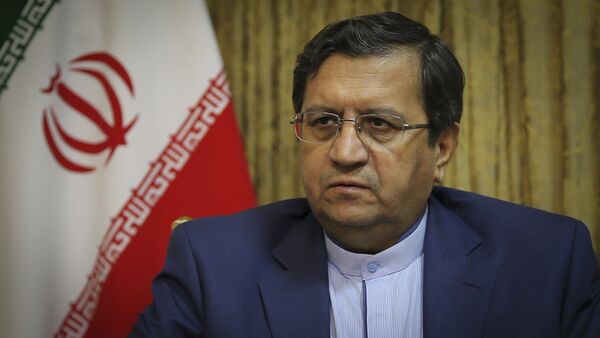 اظهارات رئیس بانک مرکزی ایران در مورد قاچاق دالر از افغانستان به ایران - اسپوتنیک افغانستان  