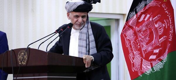 اشرف غنی در دیدار با نمایندگان ولایت بلخ اشرف غنی در دیدار با نمایندگان ولایت بلخ - اسپوتنیک افغانستان