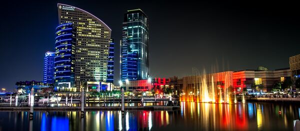 امارات پنج میلیارد دالر به شهروندان خود  کمک میکند امارات پنج میلیارد دالر به شهروندان خود  کمک میکند - اسپوتنیک افغانستان