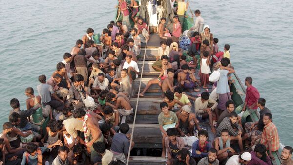 80 مهاجر در آبهای ساحلی لیبیا لادرک شده اند - اسپوتنیک افغانستان  