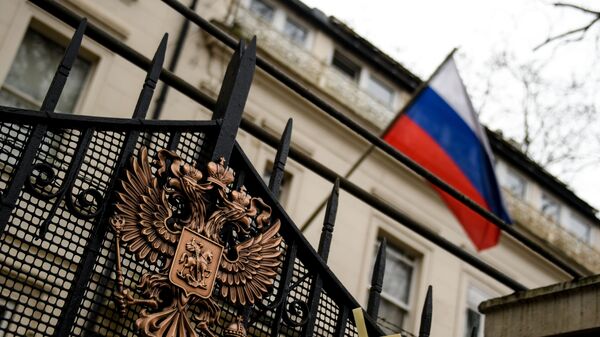 چک: دو کارمند سفارت روسیه را نمی پذیریم - اسپوتنیک افغانستان  