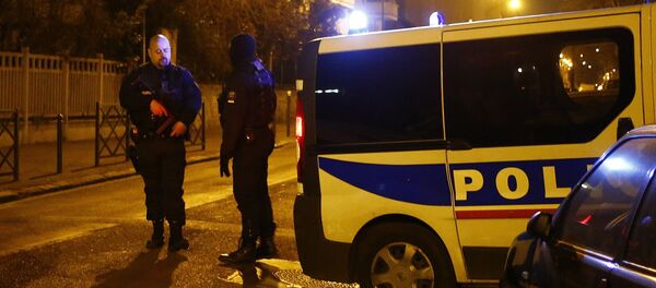 یک معلم فرانسوی توسط یک اسلامگرا در پاریس سربریده شد یک معلم فرانسوی توسط یک اسلامگرا در پاریس سربریده شد - اسپوتنیک افغانستان