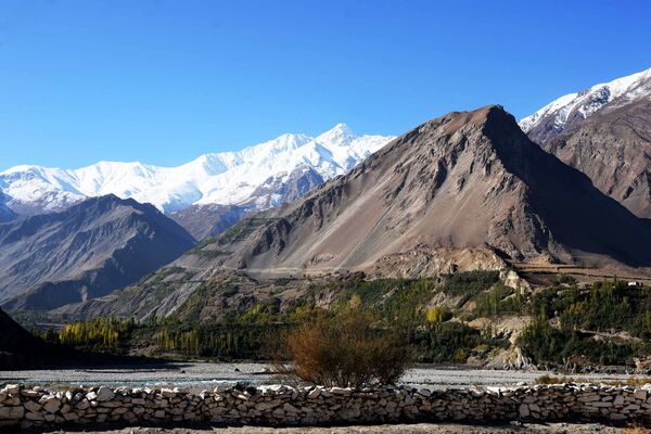 مرز افغانستان و تاجیکستان در امتداد رودخانه پامیر - اسپوتنیک افغانستان  